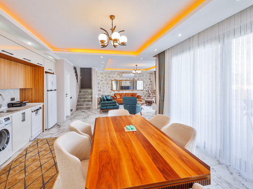  gece  -  Kasım
  | Seydikemer Karadere'de Romantik Balayı Villası: Çift Jakuzili Lüks Kaçamak